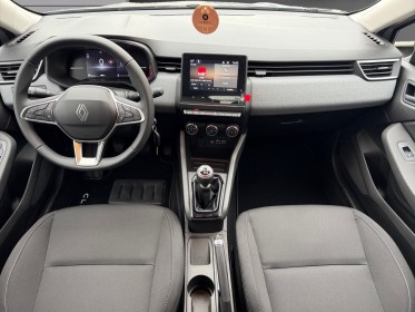 Renault clio v nouvelle dci 100 evolution - 13500km - etat neuf - garantie renault occasion simplicicar salon de provence...