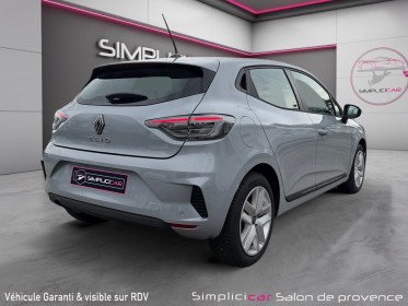 Renault clio v nouvelle dci 100 evolution - 13500km - etat neuf - garantie renault occasion simplicicar salon de provence...