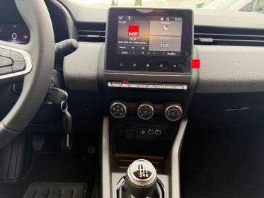 Renault clio v nouvelle dci 100 evolution - 13500km - etat neuf - garantie renault occasion simplicicar salon de provence...