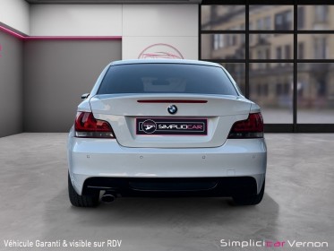 Bmw serie 1 coupe e82 120d 177 ch sport design jantes 17 shadow line garantie 12 mois occasion simplicicar vernon simplicicar...