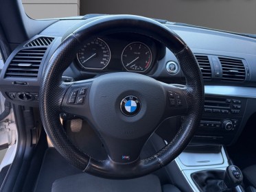 Bmw serie 1 coupe e82 120d 177 ch sport design jantes 17 shadow line garantie 12 mois occasion simplicicar vernon simplicicar...