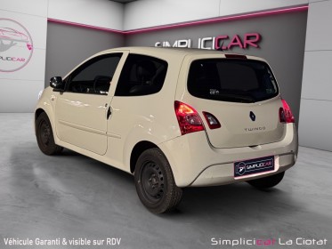 Renault twingo ii 1.2 lev 16v 75 eco2 authentique euro 5 entretien complet occasion simplicicar la ciotat simplicicar...