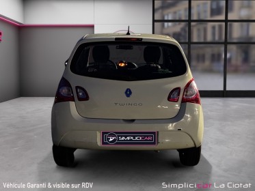 Renault twingo ii 1.2 lev 16v 75 eco2 authentique euro 5 entretien complet occasion simplicicar la ciotat simplicicar...
