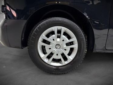 Peugeot expert fourgon gn tole standard 1.5 bluehdi 120 ss bvm6 premium tva recuperable occasion simplicicar magny-en-vexin...