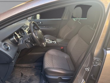 Peugeot 3008 hybrid4 2.0 hdi 163ch ss etg6  electric 37ch pack camera de recul 200ch garantie 12 mois occasion simplicicar le...