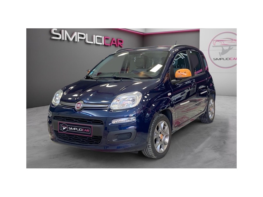 FIAT d'occasion PANDA 1.0 70 HYBRID CITY CROSS ELYSIA de 2016 Annecy