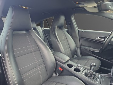 Mercedes classe cla shooting brake 180 122 ch sensation révisée garantie 12 mois gps bluetooth occasion simplicicar vichy...