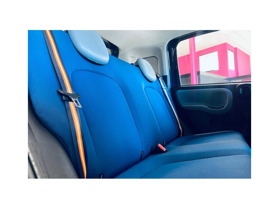 FIAT d'occasion PANDA 1.0 70 HYBRID CITY CROSS ELYSIA de 2016 Annecy