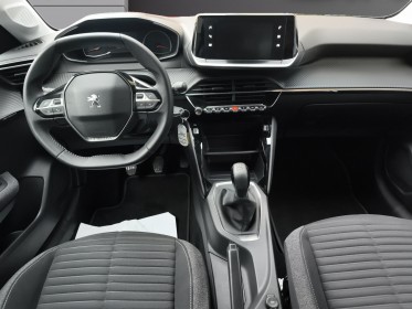 Peugeot 208 pt 75 ss bvm5 style - garantie 12 mois occasion parc voitures beauvais simplicicar simplicibike france