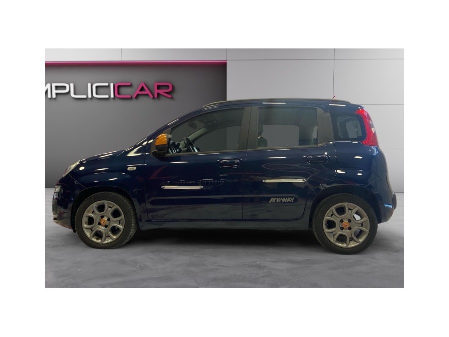 FIAT d'occasion PANDA 1.0 70 HYBRID CITY CROSS ELYSIA de 2016 Annecy
