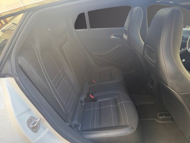 Mercedes classe cla shooting brake business 200 cdi business executive toit  ouvrant très propre garantie 12 mois occasion...