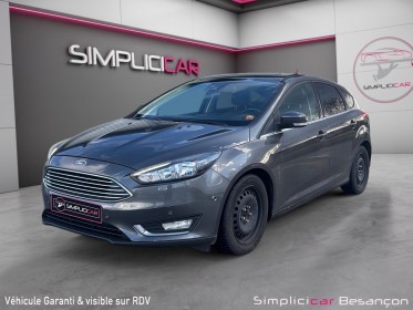 Ford focus titanium e85 flexifuel caméra recul ecran 8' pouces tactile régulateur vitesse vitres surteintée 8 roues...