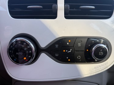 Renault zoe 22 kwh 88 zen / radar arr / bluetooth occasion simplicicar veauche simplicicar simplicibike france