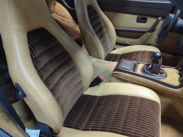Porsche  924 125 ch interieur camel outillage prosche et carnet d'entretien occasion simplicicar meximieux simplicicar...