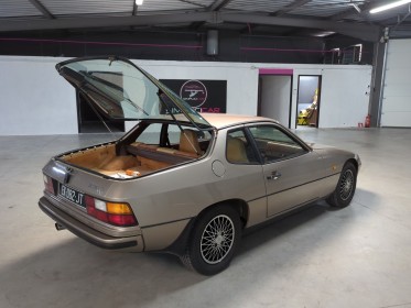 Porsche  924 125 ch interieur camel outillage prosche et carnet d'entretien occasion simplicicar meximieux simplicicar...