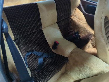 Porsche  924 125 ch interieur camel outillage prosche et carnet d'entretien occasion simplicicar meximieux simplicicar...