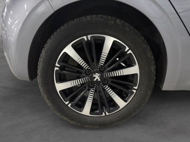 Peugeot 208 puretech 82ch ss bvm5 signature garantie 12 mois occasion simplicicar meximieux simplicicar simplicibike france