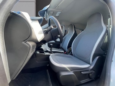 Renault twingo iii sce 75 - 20 zen faible kilometrages -climatisation-limitateur de vitesse occasion champigny-sur-marne (94)...