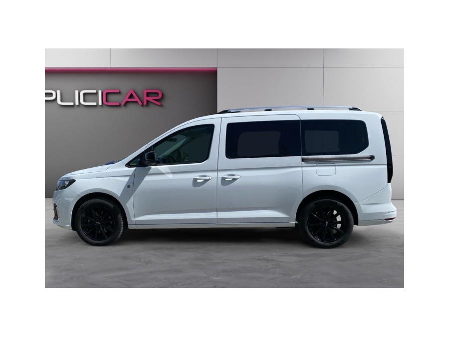 FORD d'occasion TOURNEO 1.5 ECOBOOST 115 TREND de 2024 Annecy (74)﻿