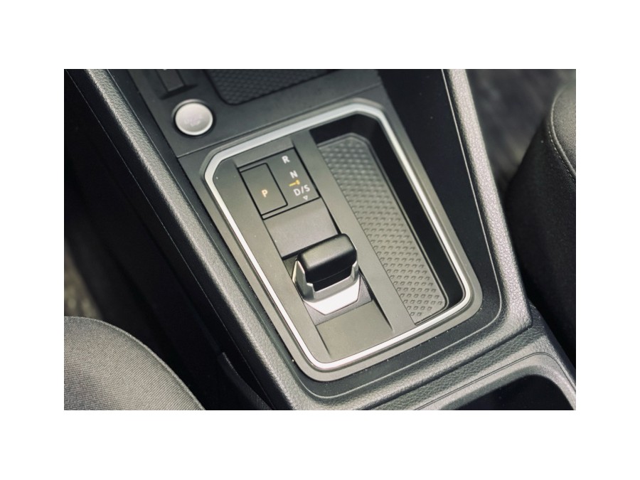 FORD d'occasion TOURNEO 1.5 ECOBOOST 115 TREND de 2024 Annecy (74)﻿