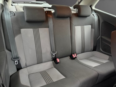 Volkswagen polo 1.0 60 série spéciale allstar naviguation carplay kit d'embrayage neuf garantie 12 mois occasion...