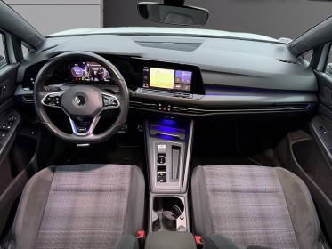 Volkswagen golf 8 gte hybrid rechargeable 1.4 245 - lumières d'ambiances - carplay - sièges chauffants... occasion...