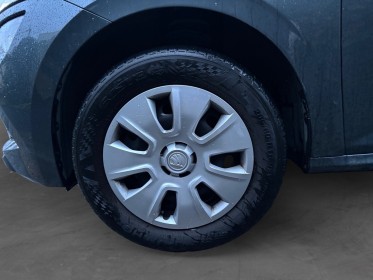 Skoda kamiq 1.0 tsi evo 110 ch dsg7 active occasion simplicicar villejuif  simplicicar simplicibike france