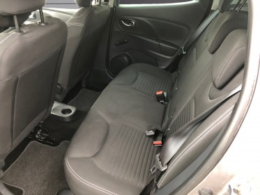 Renault clio iv dci 75 eco2 limited garantie 12 mois occasion simplicicar royan simplicicar simplicibike france