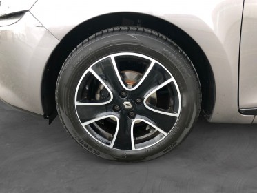 Renault clio iv dci 75 eco2 limited garantie 12 mois occasion simplicicar royan simplicicar simplicibike france