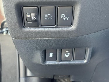 Toyota c-hr hybride my23 1.8l collection team deutscheland / entretien complet toyota occasion simplicicar st-maximin...