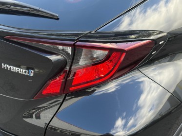 Toyota c-hr hybride my23 1.8l collection team deutscheland / entretien complet toyota occasion simplicicar st-maximin...