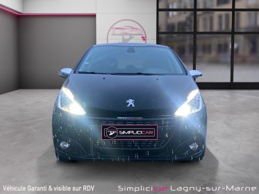 Peugeot 208 1.2 essence 110ch ss eat6 gt line -- distribution changée occasion simplicicar lagny  simplicicar simplicibike...