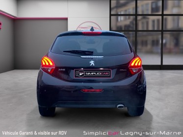 Peugeot 208 1.2 essence 110ch ss eat6 gt line -- distribution changée occasion simplicicar lagny  simplicicar simplicibike...