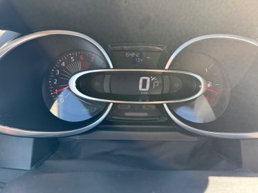 Renault clio iv estate clio  iv tce 120 energy intens edc occasion simplicicar rouen simplicicar simplicibike france