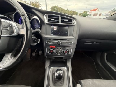 Ds ds4 chic bluehdi 120 ss bvm6 occasion avignon (84) simplicicar simplicibike france