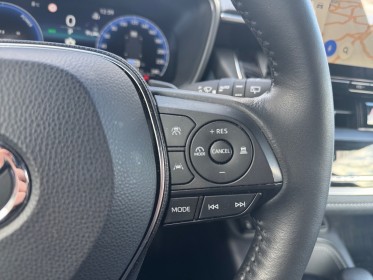 Toyota corolla touring sports hybride nouvelle 196ch collection pack techno garantie constructeur 2028 volant chauffant...