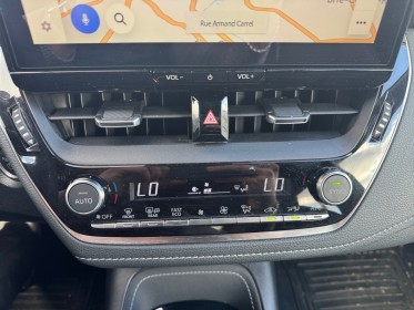 Toyota corolla touring sports hybride nouvelle 196ch collection pack techno garantie constructeur 2028 volant chauffant...