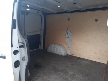 Renault trafic fourgon l1h1 dci 130 confort tva pro occasion montreuil (porte de vincennes)(75) simplicicar simplicibike france