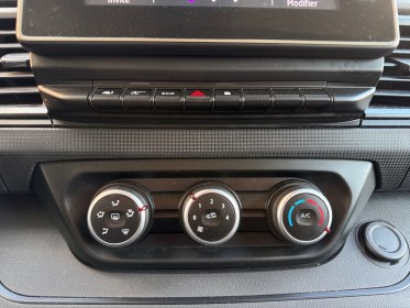 Renault trafic fourgon l1h1 2.8t 2.0 dci 16v ss 110 tva pro occasion montreuil (porte de vincennes)(75) simplicicar...