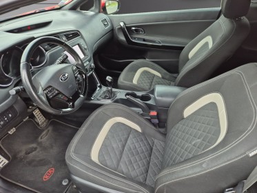 Kia pro_cee'd coupe 1.6 crdi 136 ch isg gt line garantie 12 mois occasion simplicicar angers simplicicar simplicibike france