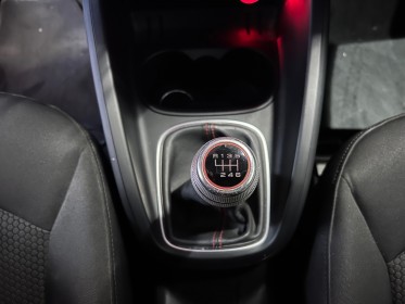 Audi a1 1.2 tfsi 86 s line garantie 12 mois occasion  simplicicar aix les bains simplicicar simplicibike france