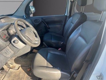 Renault kangoo express 1.5 dci 75 energy e6 generique pas de climatisation occasion avignon (84) simplicicar simplicibike...