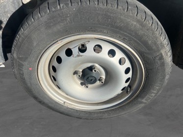 Renault kangoo express 1.5 dci 75 energy e6 generique pas de climatisation occasion avignon (84) simplicicar simplicibike...