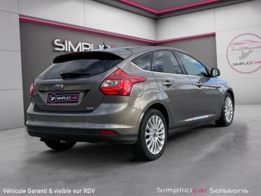 Ford focus 1.6 tdci 115 titanium - 2° main/suivi complet/clim/radar/phares auto - garantie 12 mois occasion simplicicar...