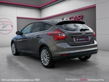 Ford focus 1.6 tdci 115 titanium - 2° main/suivi complet/clim/radar/phares auto - garantie 12 mois occasion simplicicar...