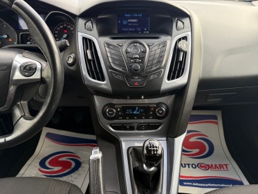 Ford focus 1.6 tdci 115 titanium - 2° main/suivi complet/clim/radar/phares auto - garantie 12 mois occasion simplicicar...