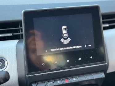 Renault clio v tce 90 - 21n business apple carplay/affichage tete haute/radar de recul occasion paris 17ème (75)(porte...