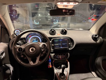 Smart fortwo coupe eq 82 ch prime occasion simplicicar vaucresson simplicicar simplicibike france