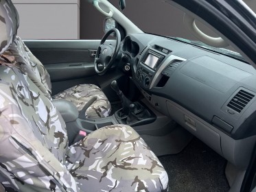 Toyota hilux simple cabine 4x4 144 d-4d occasion simplicicar toulon ouest simplicicar simplicibike france