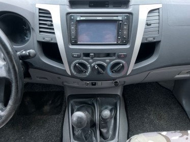 Toyota hilux simple cabine 4x4 144 d-4d occasion simplicicar toulon ouest simplicicar simplicibike france